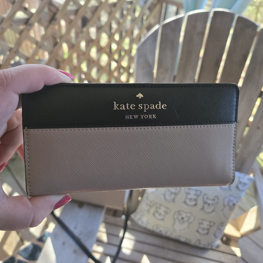 Kate Spade Black and Tan Wallet